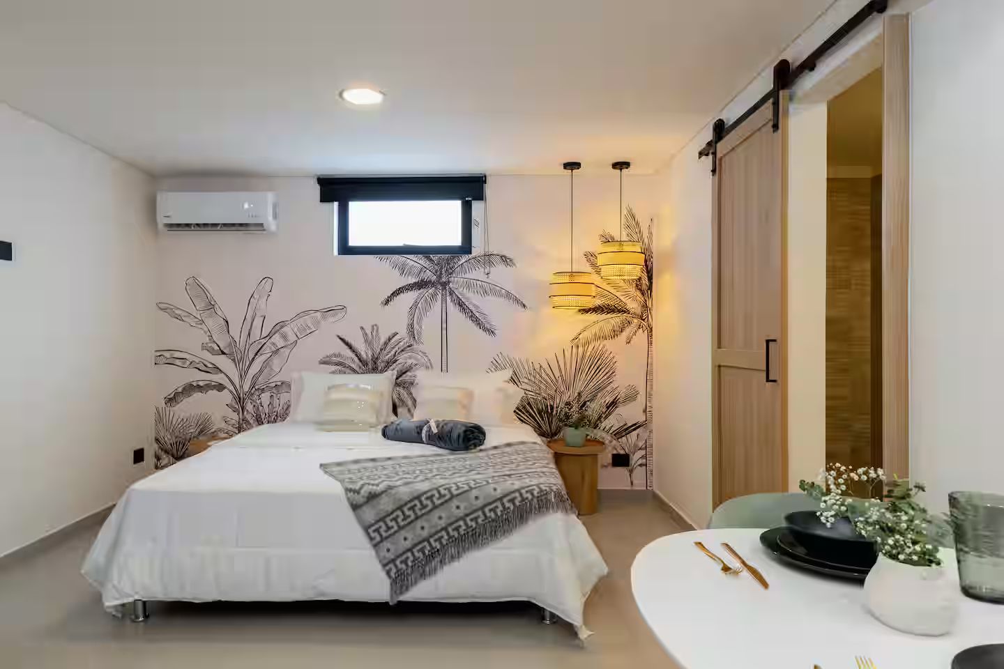 AL201 1Bed & 1SB Laureles Apartment Medellín| A/C (1/8)